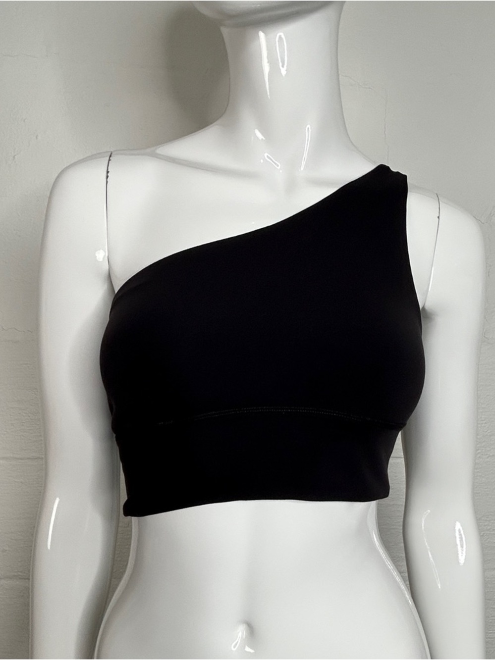 Lululemon Asymmetrical One Shoulder Black Tank Top Size 6 lw2dpps